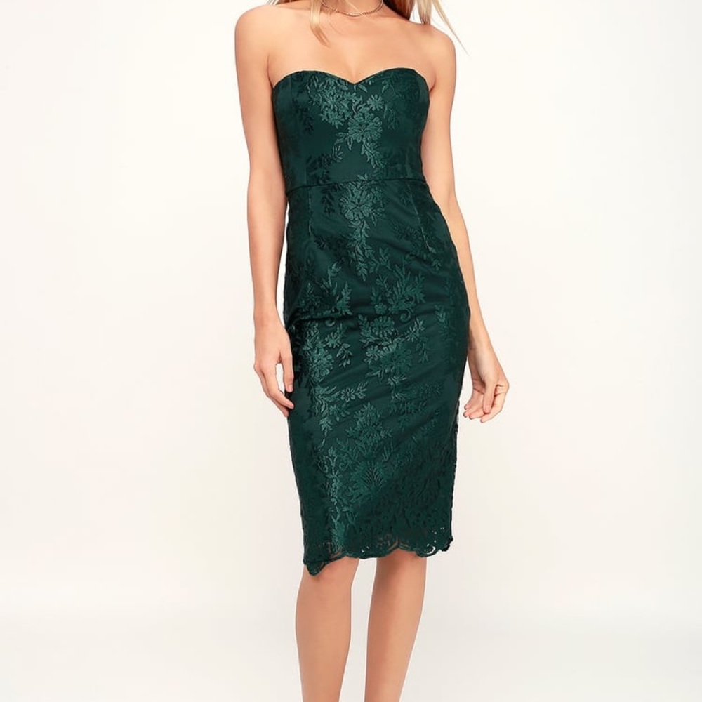 Lulus Lace Cocktail Dress
